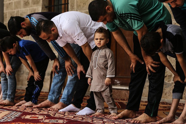 Gazze'de camiler cuma günleri açık olacak