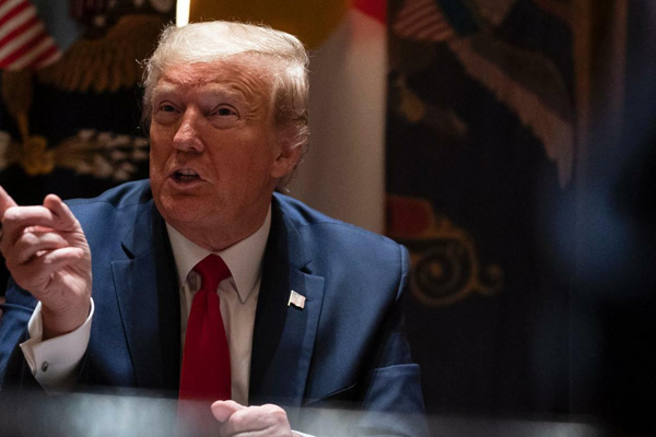 Trump, ''Flynn kahramandır'' diyerek Obama'ya tepki gösterdi