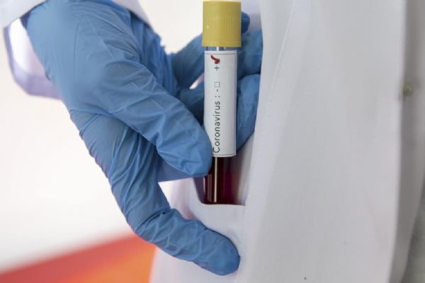 Rusya'da yeni tespit edilen koronavirüs vaka sayısı 9 binin altına düştü