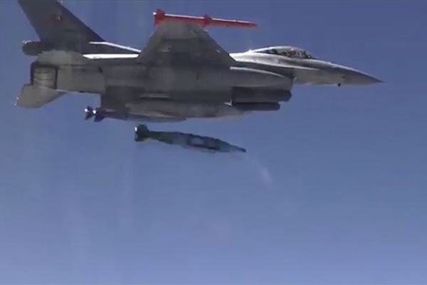 Hassas Güdüm Kiti-84 Lazer Arayıcı Başlık'ın test atışları başarıyla gerçekleştirildi