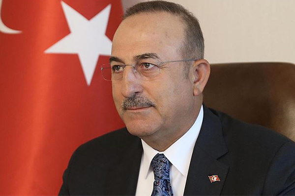 Dışişleri Bakanı Çavuşoğlu'ndan Almanya'ya uyarı: Cami saldırısının failleri derhal yakalanmalı