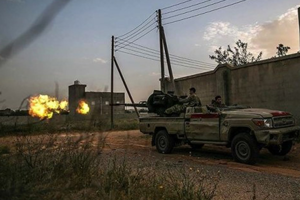 Libya ordusundan, Vatiyye Üssü'nden kaçan Hafter milislerine darbe