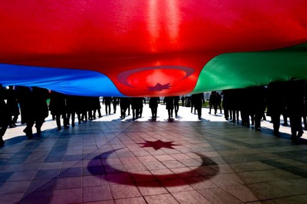 Azerbaycan'da korona virüsü nedeniyle kaç kişi hayatını kaybetti?