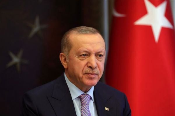 Cumhurbaşkanı Erdoğan'dan gençlere Asla vazgeçmeyin mesajı