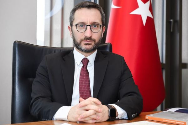 İletişim Başkanı Altun: Türkiye'nin stratejisi Covid-19 salgınının seyrini değiştirdi