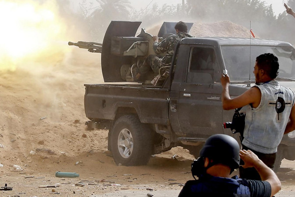 İsrail'den kritik iddia: İran Hafter'e gelişmiş silahlar gönderdi