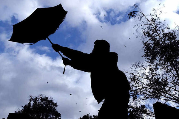 Meteorolojiden kuvvetli rüzgar ve fırtına uyarısı