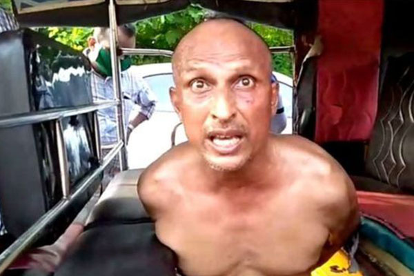 Hintli doktora tepki çeken ceza!