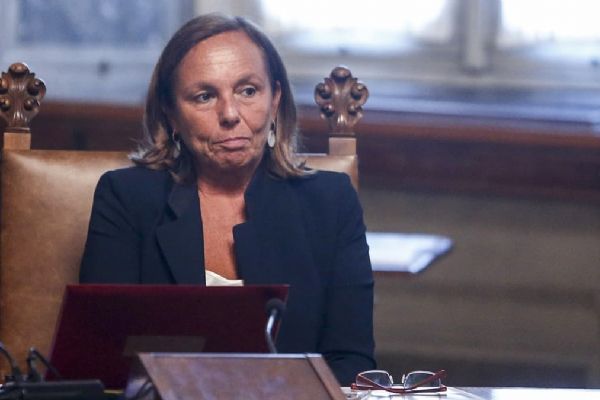 İtalya'da İçişleri Bakanı Lamorgese, gençleri salgın konusunda uyardı: Bunun ciddi sonuçları olabilir