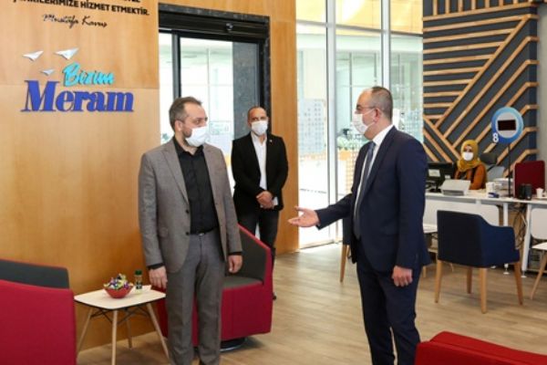 Başkan Kavuş'tan, Vefa Sosyal Destek Grubu çalışanlarına bayram ziyareti