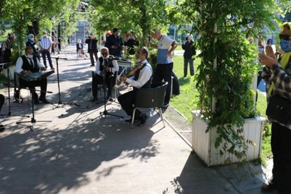 65 Yaş üstü vatandaşlara TSM ziyafeti