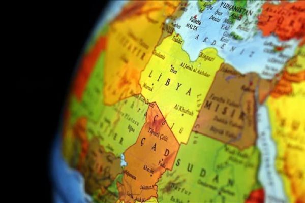 Libya'da iki kent koronavirüs nedeniyle giriş çıkışlara kapatıldı