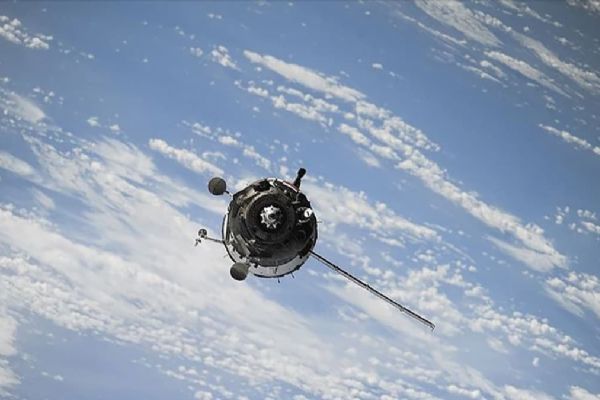 Çin uzaya hangi amaçla uydu gönderdi?