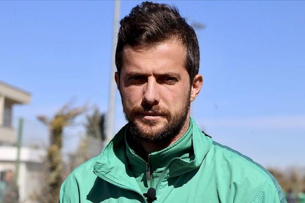 Konyasporlu futbolcu Uğur Demirok: Ligde kalacağız