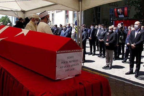 Şehit polis memuru Atakan Arslan son yolculuğuna uğurlandı