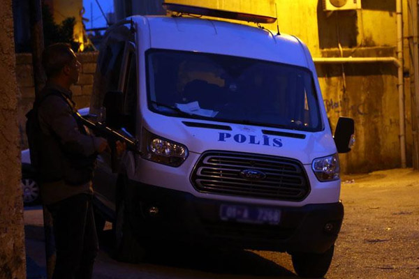 Adana'da PKK operasyonu: 20 gözaltı