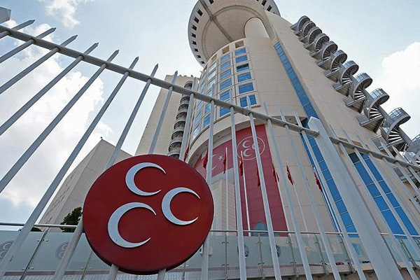 MHP'den kongre mesajı: Ülkücüler kullanılıyor