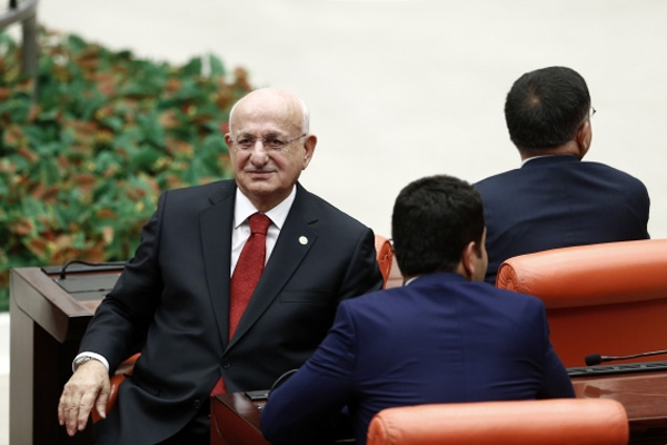 TBMM Başkanı: Türkiyemiz sıkıntılı günler yaşıyor