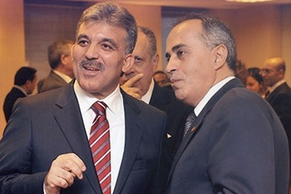 Gül'ün eski başdanışmanından kendisini eleştirenlere yanıt