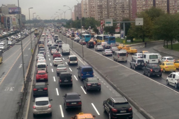 E-5'te korkutan yangın !