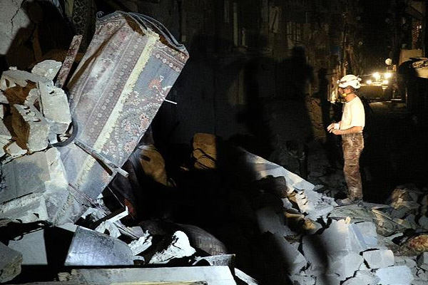 Esed rejimi Sukkeri'de sivilleri fil füzesiyle vurdu