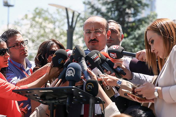 'Yeni kongreyle ülkemizi ayağa kaldıracağız'