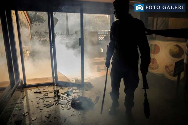 Polisten protestoculara sert müdahale