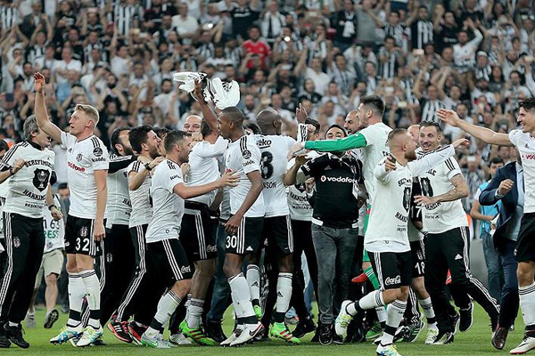 Beşiktaş'ta büyük kutlama yarın