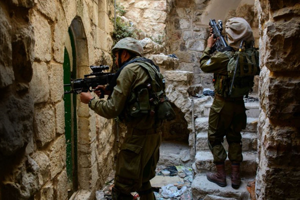 İsrail’den HAMAS’a şafak operasyonu