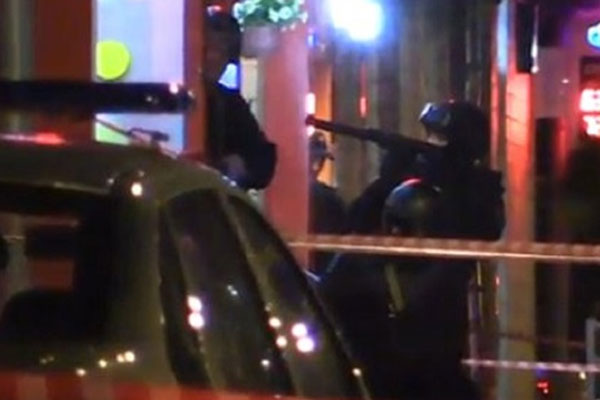 Moskova'da rehine krizi kanlı bitti