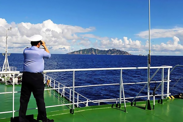 Çin savaş uçakları ABD'ye ait keşif uçağını taciz etti