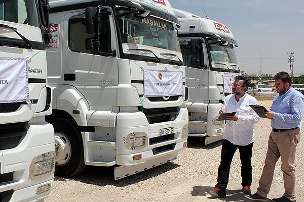 Suriyelilere 9 tır insani yardım