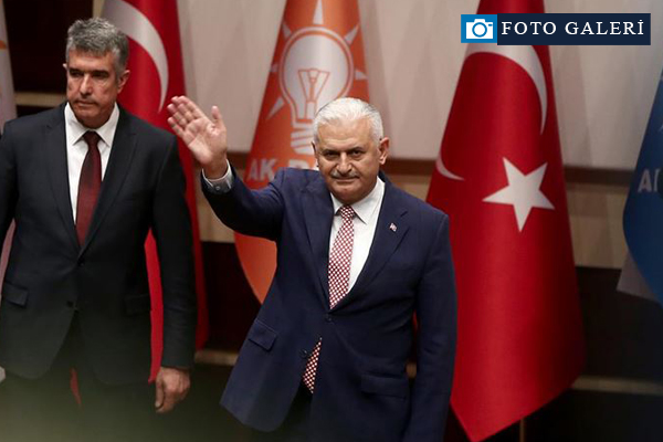 AK Parti Genel Başkanı ve Başbakan Adayı Binali Yıldırım