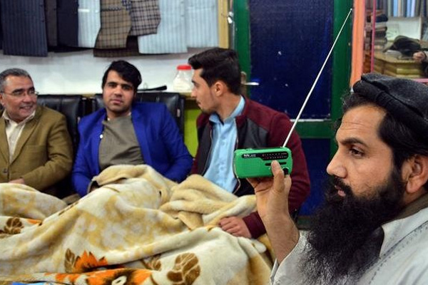 IŞİD'in radyosu Afganistan'da yeniden yayına başladı