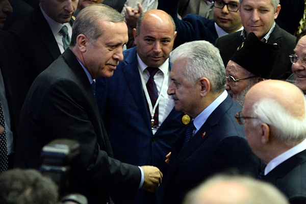 Alman gazetesinden Binali Yıldırım'a ağır hakaret