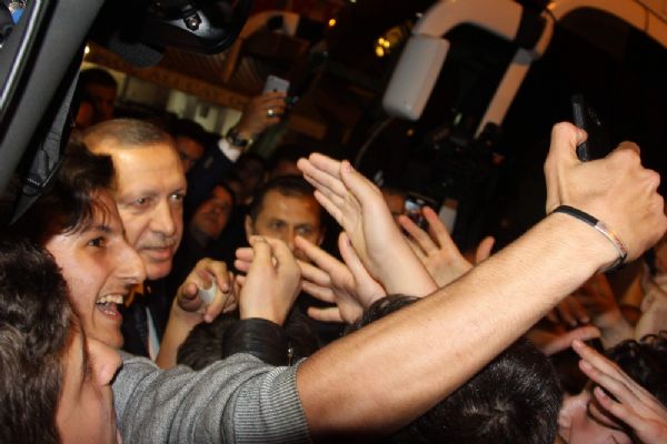 Rizeli gençten Erdoğan'a: 'Bana sevdiğim kızı isteyin'