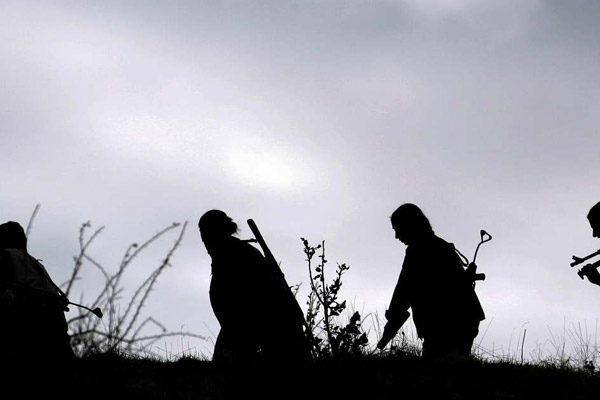 PKK Tunceli'de şantiyeyi basıp işçileri kaçırdı