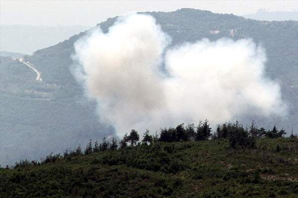 Türkmendağı'na yoğun top atışı
