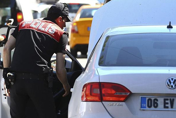 Ankara'da 7 bin 286 kişi ve 2 bin 59 araç sorgulandı