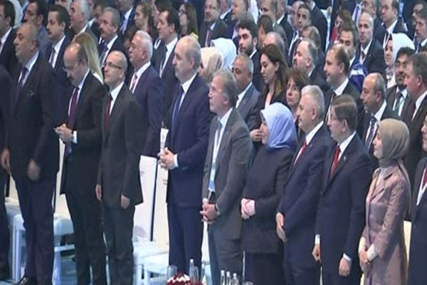 Kongrede Erdoğan'ın mesajı: Ayakta dinlediler