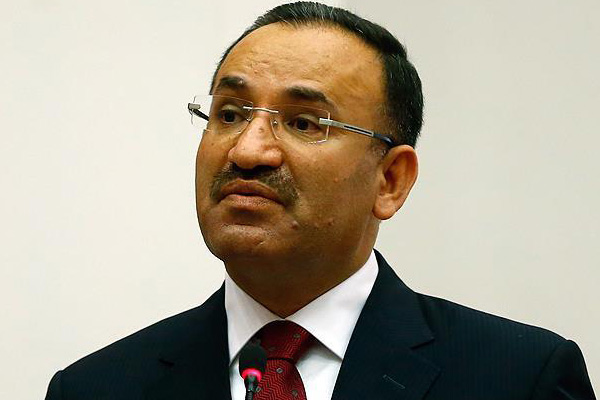 Bozdağ: Tek lider Erdoğan