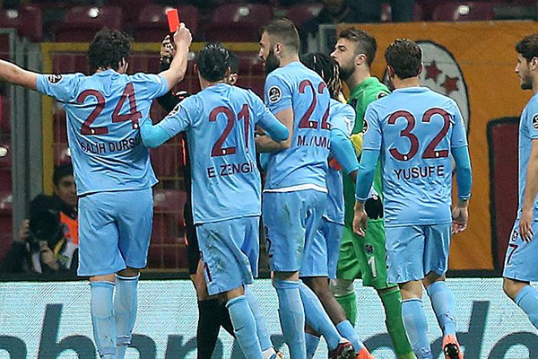 Sezonun en hırçın takımı Trabzonspor