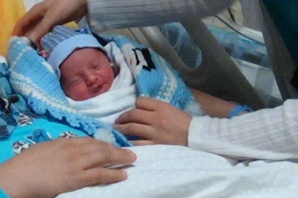 152 bin Suriyeli bebek Türkiye'de doğdu