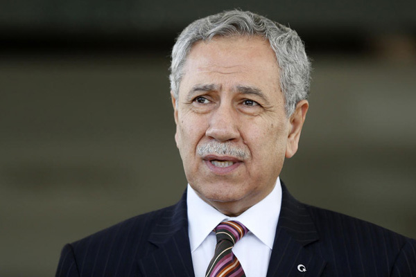 Arınç kongreye neden katılmadığını açıkladı