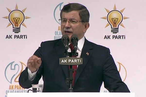 Gökçek'ten Davutoğlu'na sert sözler