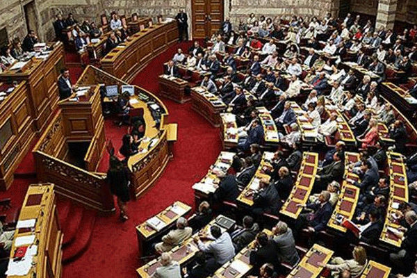 Yunanistan'da 'vergi yağmuru' onaylandı