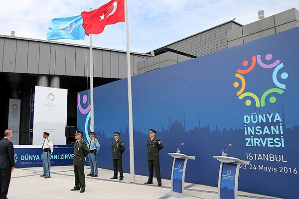 Dünya İnsani Zirvesi başladı