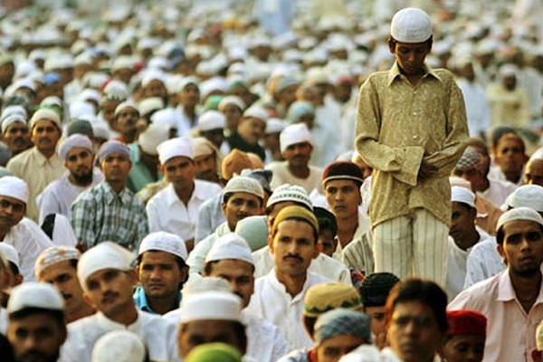 Hindistan'daki Müslüman aile nüfusu azalıyor