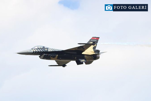 Solo Türk nefes kesti