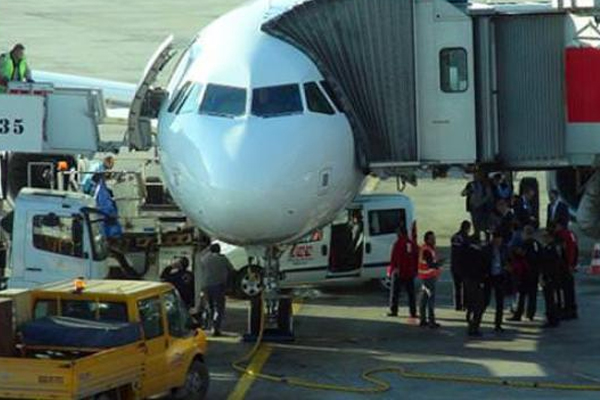 THY uçağında bomba paniği